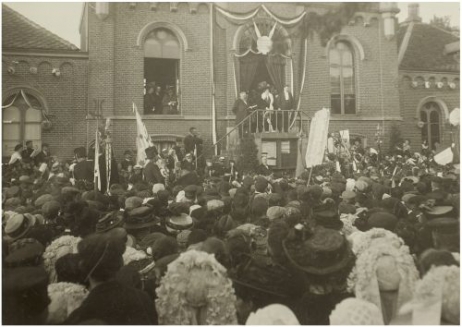 Alphonse Emile Albers Pistorius werd op 4 oktober 1909 ingehuldigd als bnurgemeester van Aarle-Rixtel.